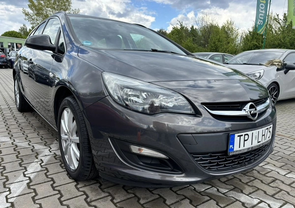 Opel Astra cena 28900 przebieg: 200000, rok produkcji 2014 z Sosnowiec małe 407